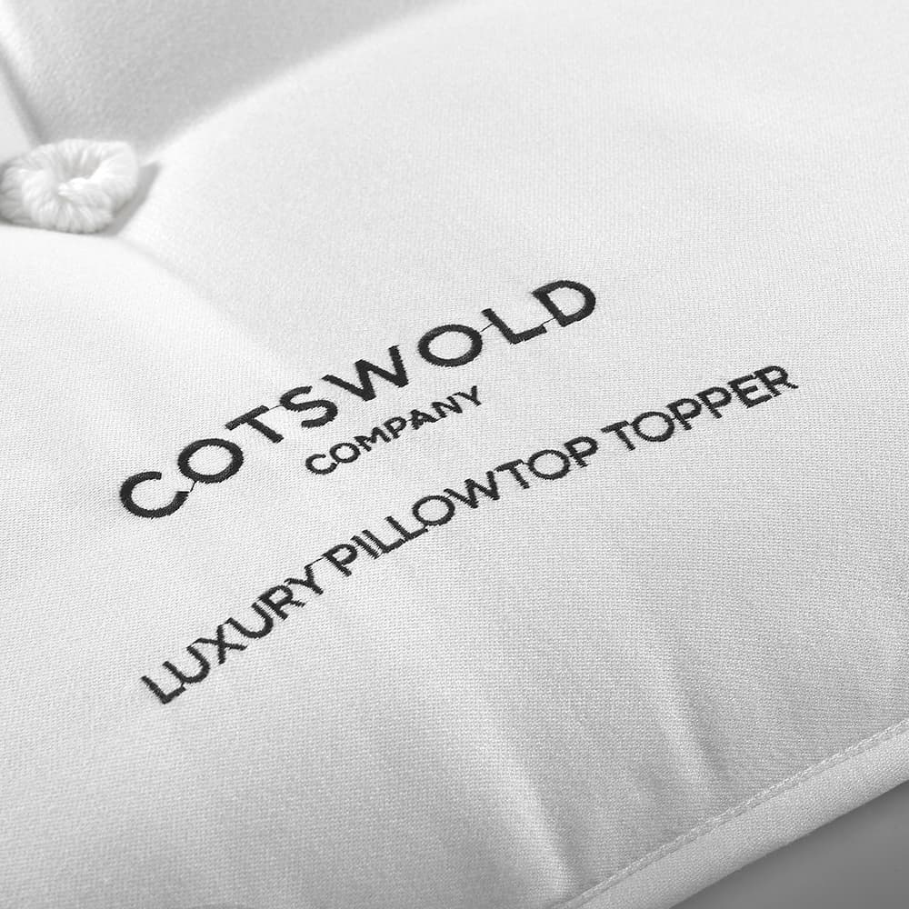 Close up image of the Luxury Pillowtop Topper mattress