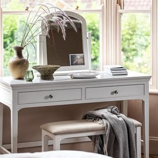 Fairford Soft White