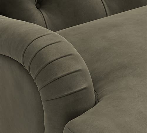 Elegantly curved arms