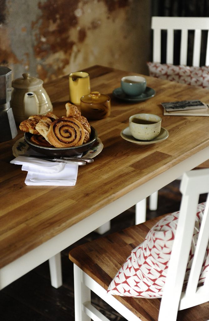 Tableware, crockery, oak table, painted dining, dining set