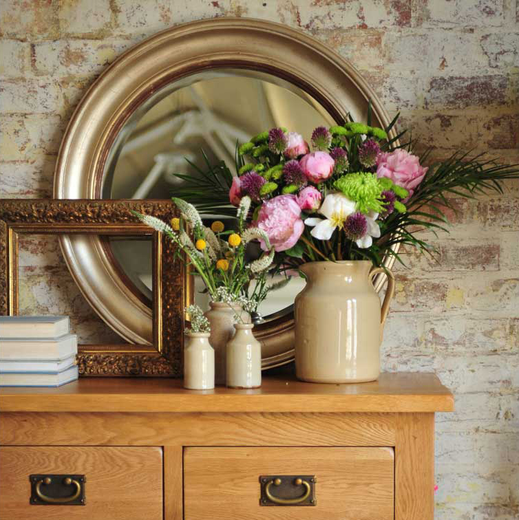 Hall mirror, round mirror, flowers, gold frame, books