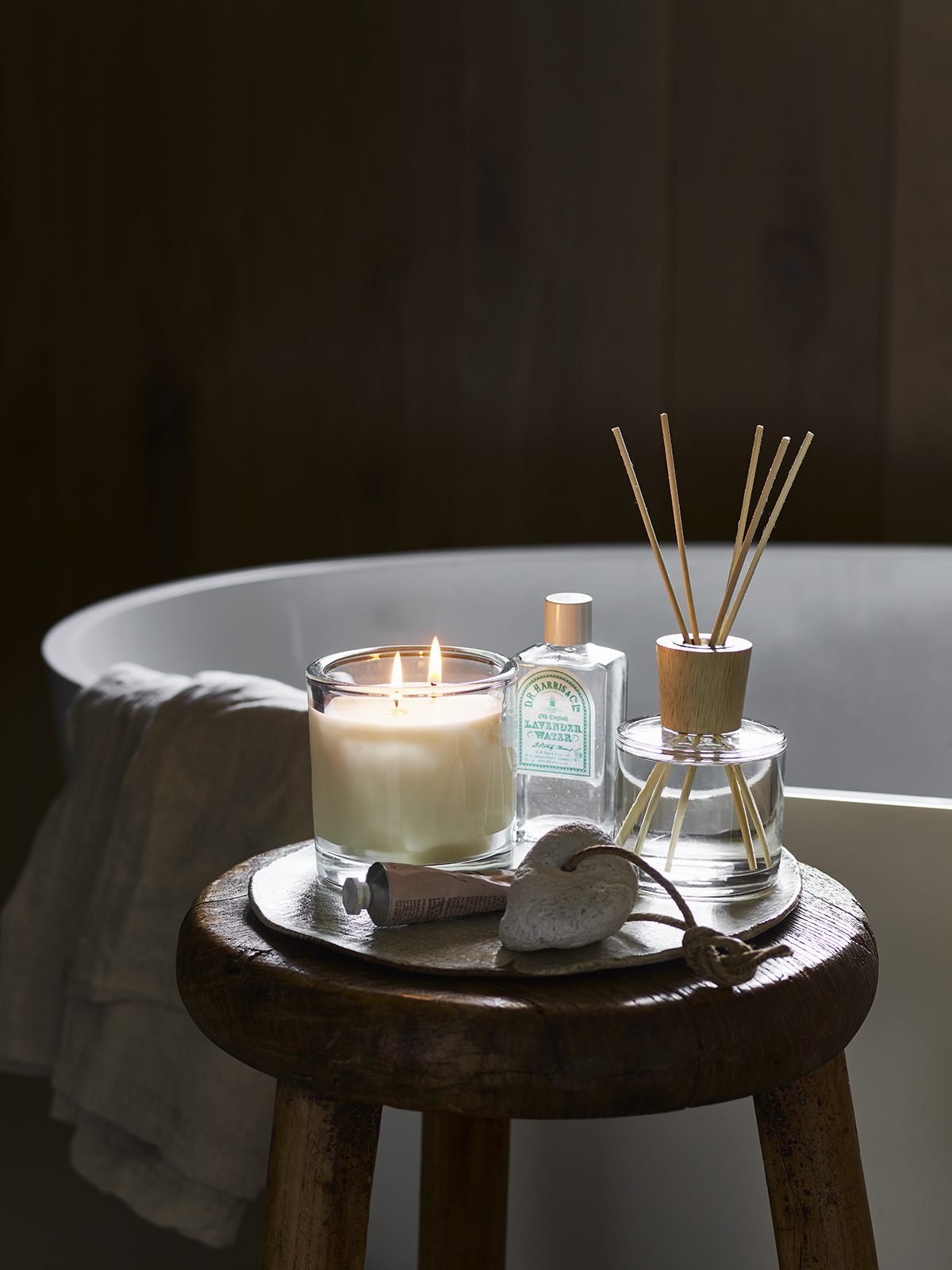 soothing aromas, spa experience at home, candles, reed diffusers, lavender, self care, wellbeing